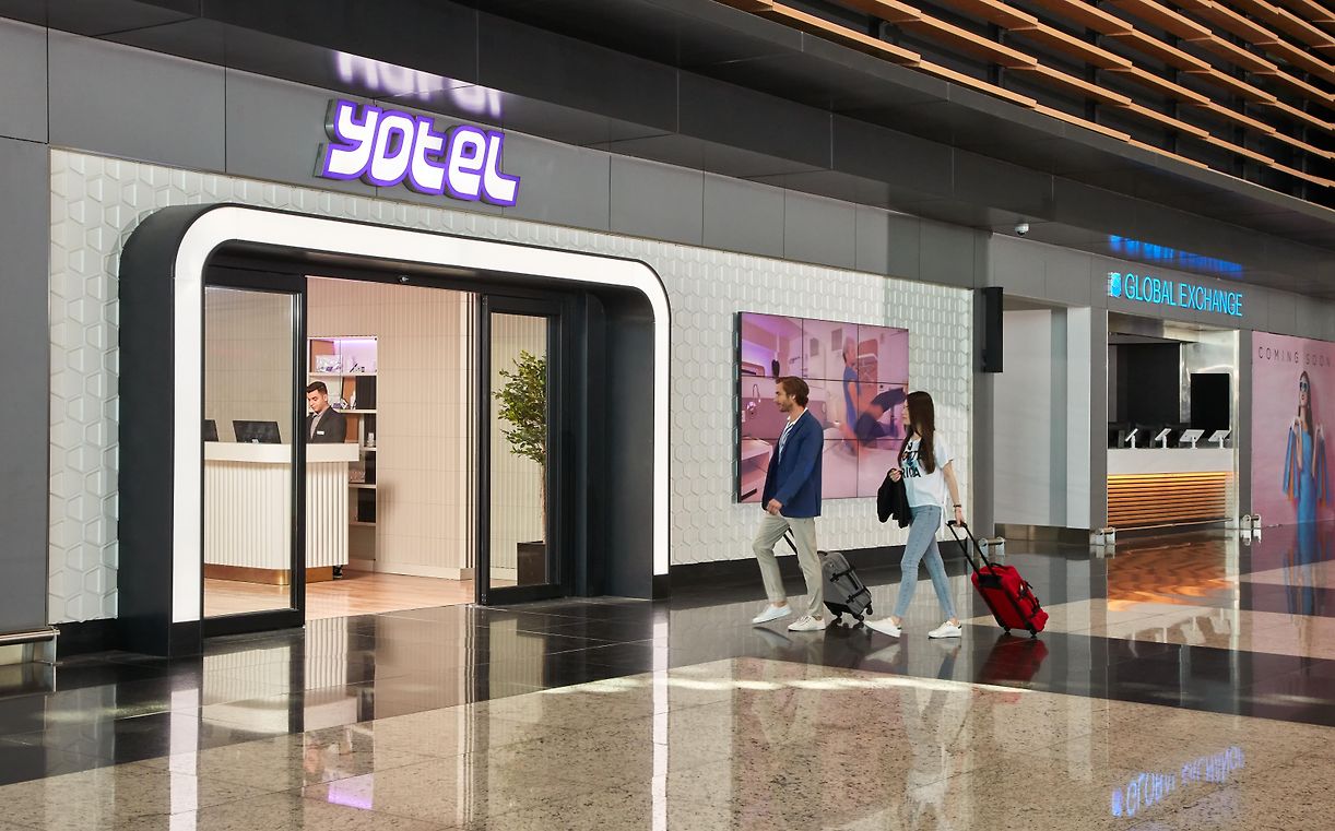 Турция отель аэропорт. YOTEL Air Стамбул. Гостиница в аэропорту Стамбула. YOTELAIR Istanbul Airport (Airside). Аэропорт Стамбула ist.